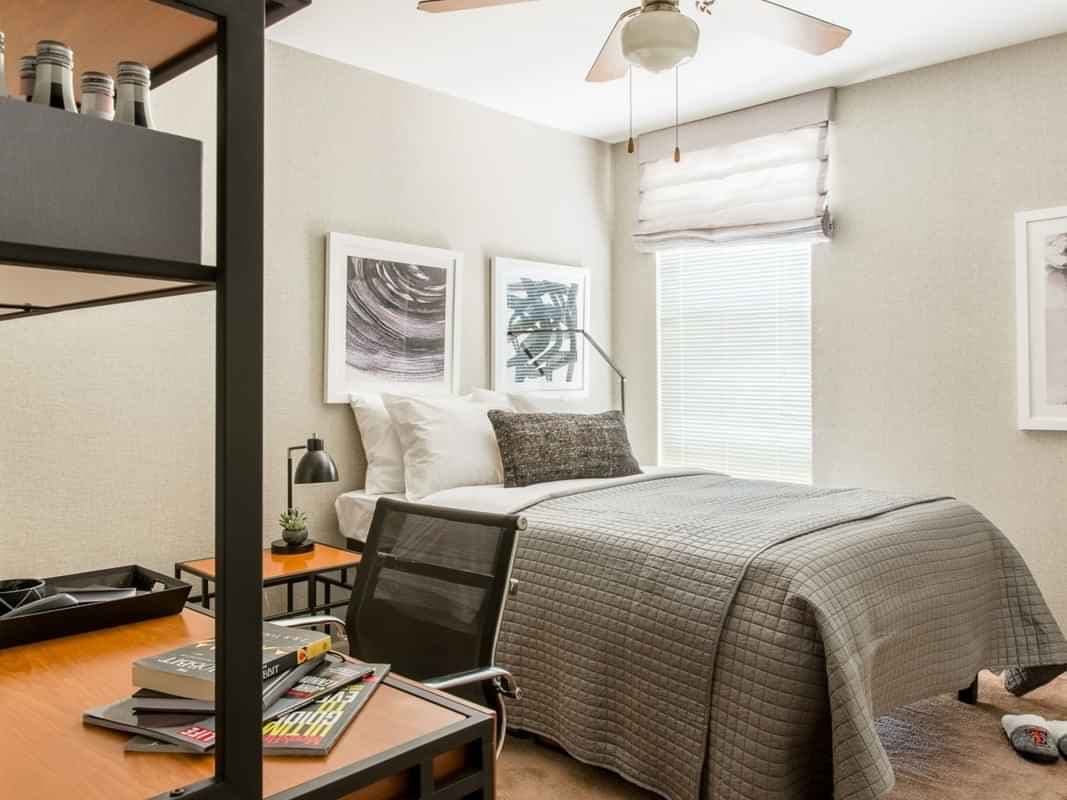 3 Bed 3 Bath - Image 1