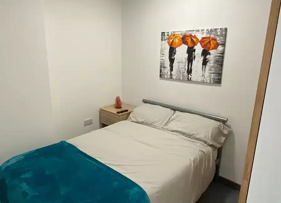 One Bedroom Flat - Image 2