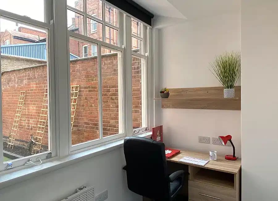 One Bedroom Flat - Image 3