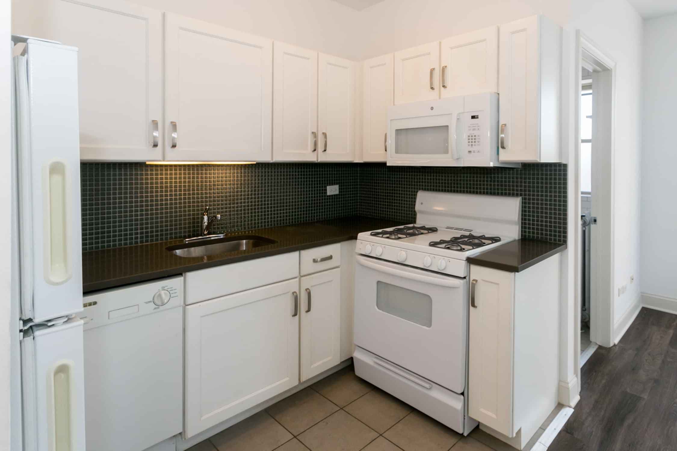 1 Bed 1 Bath  - Image 3