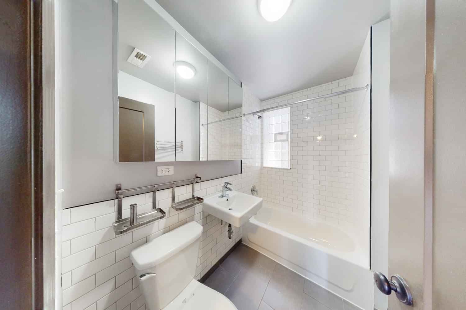 1 Bed 1 Bath - Image 3