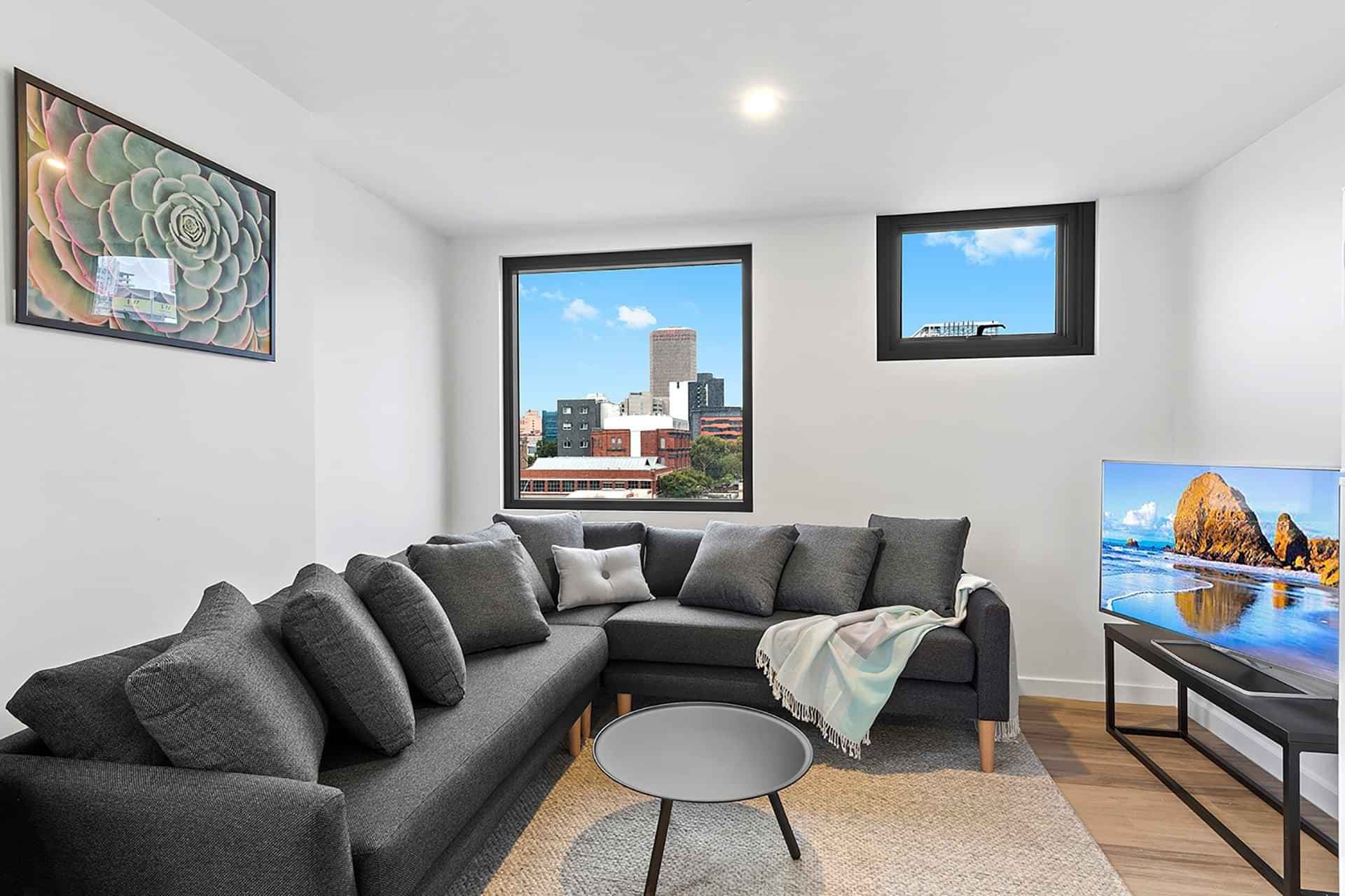 6 Bedroom Ensuite, Double Bed - Image 5