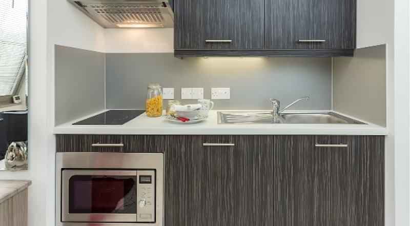 Studio Ruby Single - Image 3