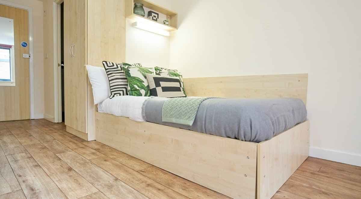 Super Deluxe En-suite - Image 1