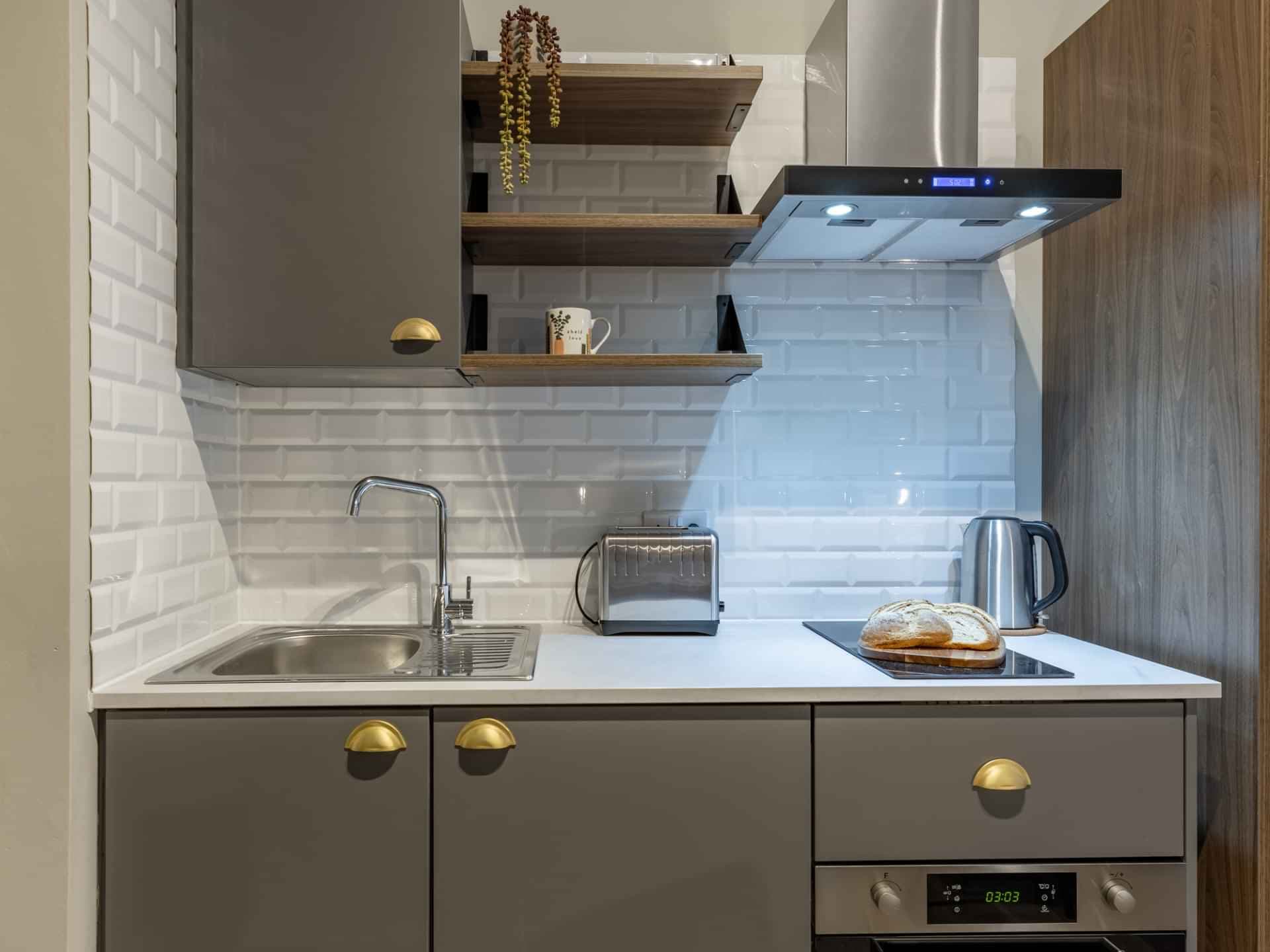 Silver Studio - Image 3