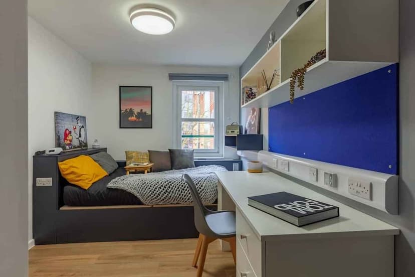 Premium Plus Ensuite  - Image 1