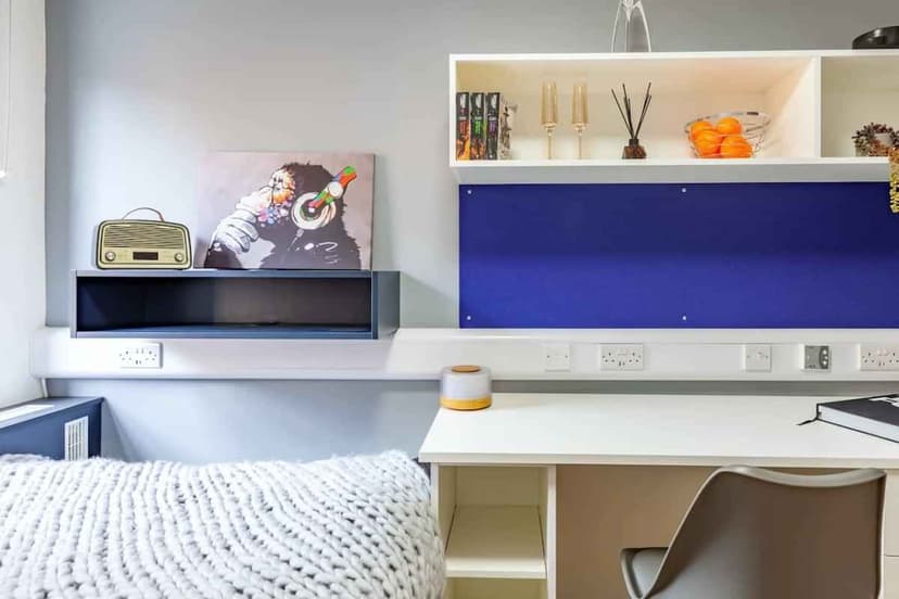 Premium Ensuite - Image 4