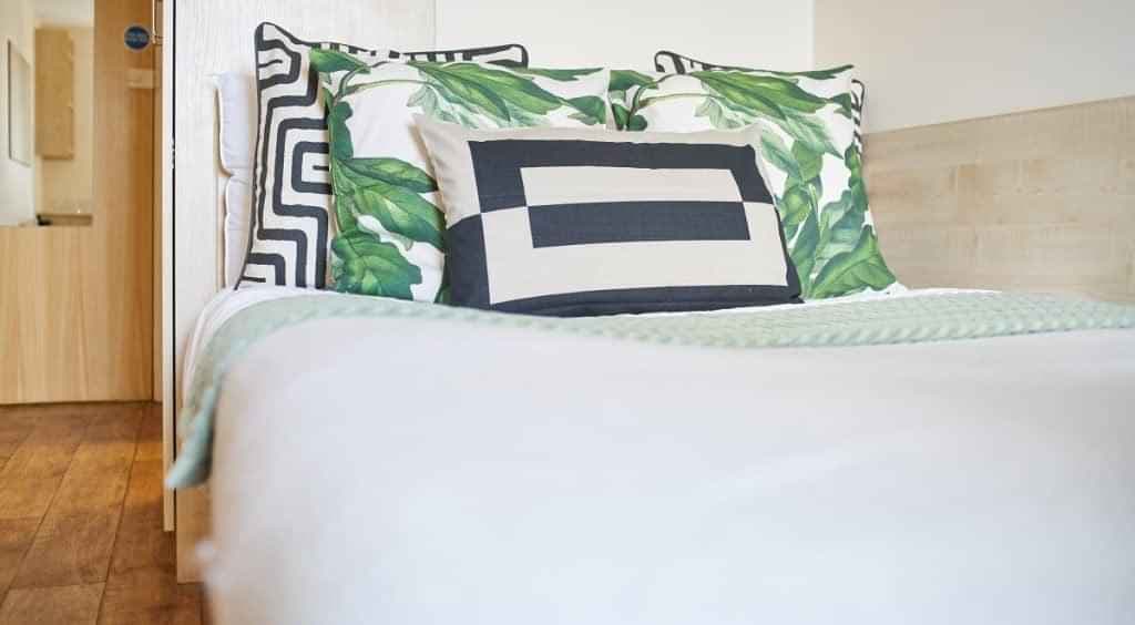 Classic Ensuite  - Image 2