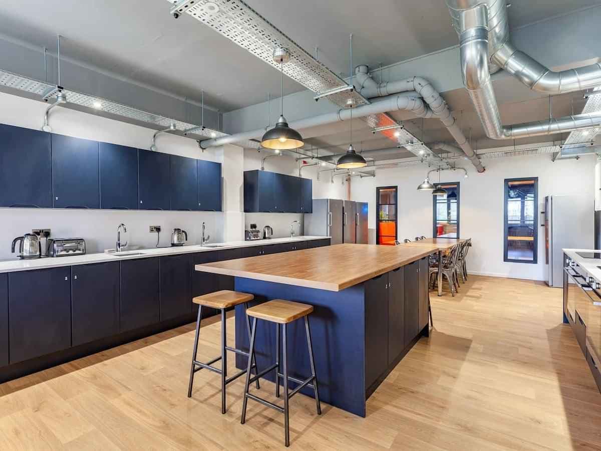 Classic Studio - Image 4