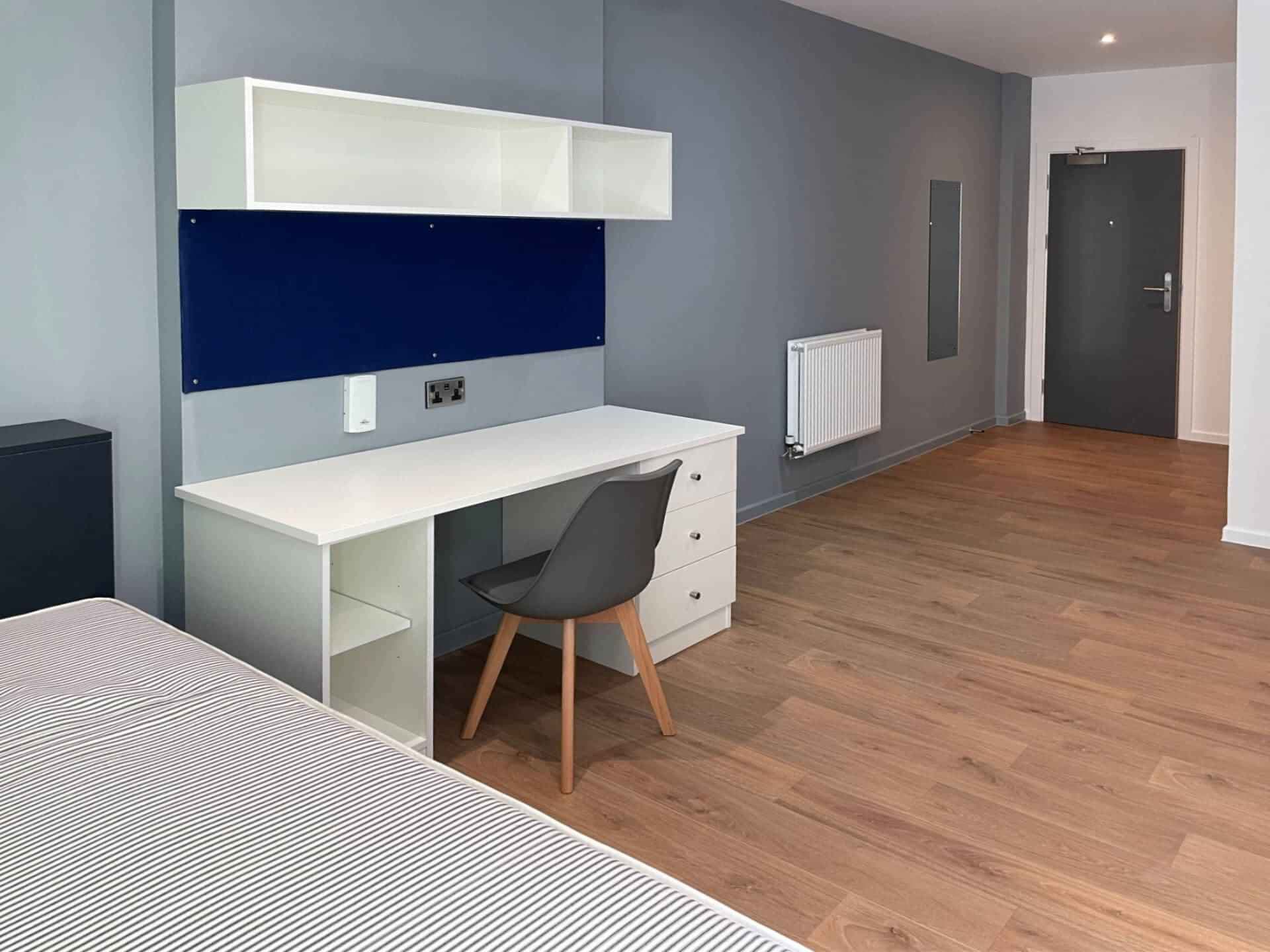 Premium Plus Studio - Image 3