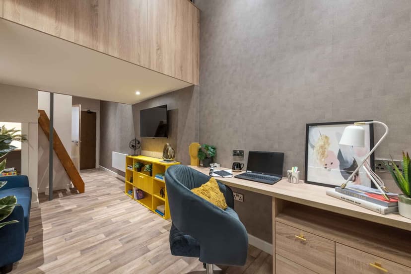 Platinum Mezzanine Studios - Image 7