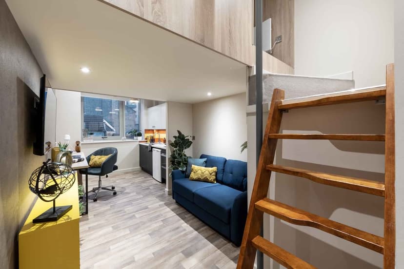 Platinum Mezzanine Studios - Image 8