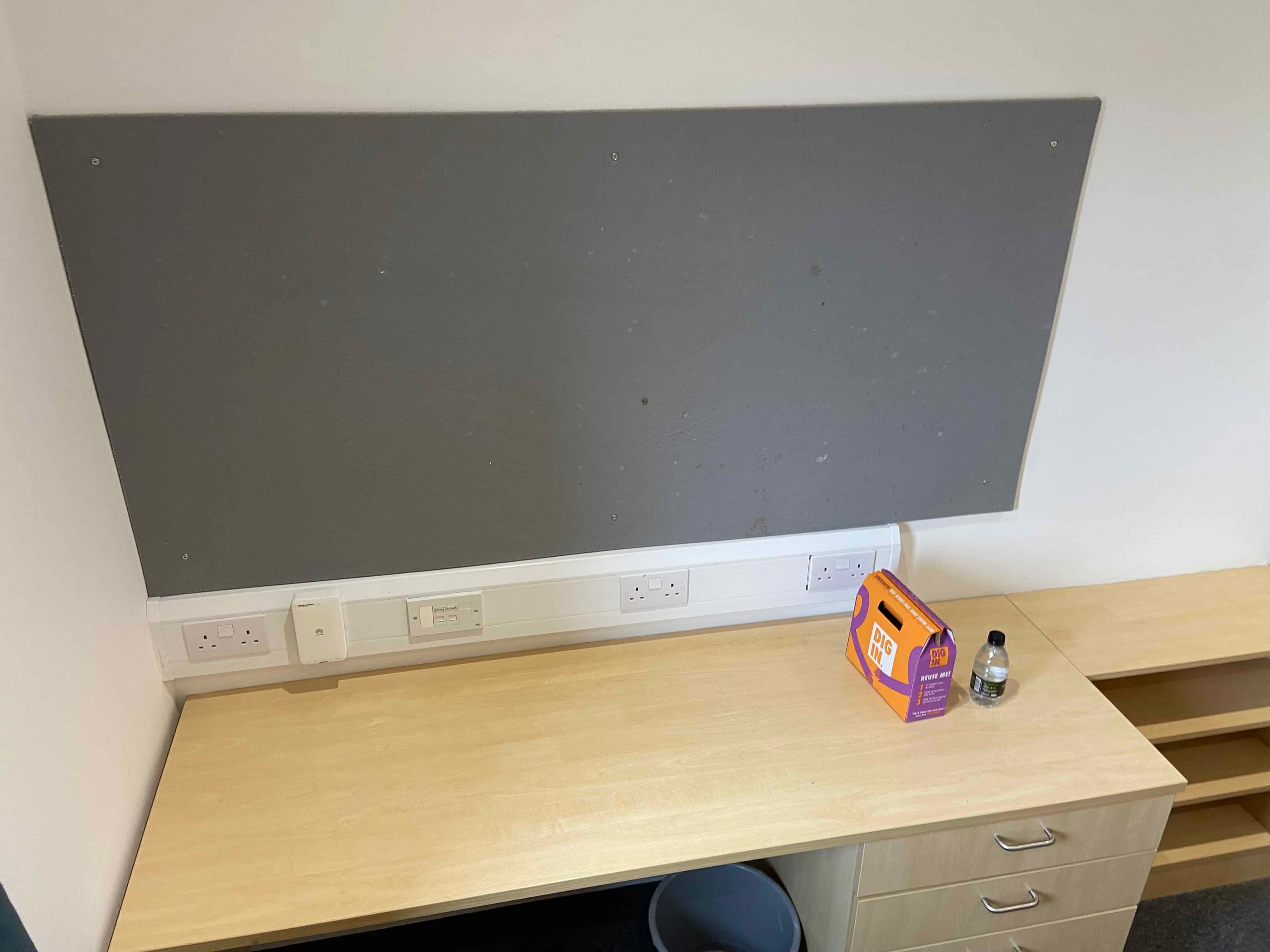 Classic En-suite - Image 13