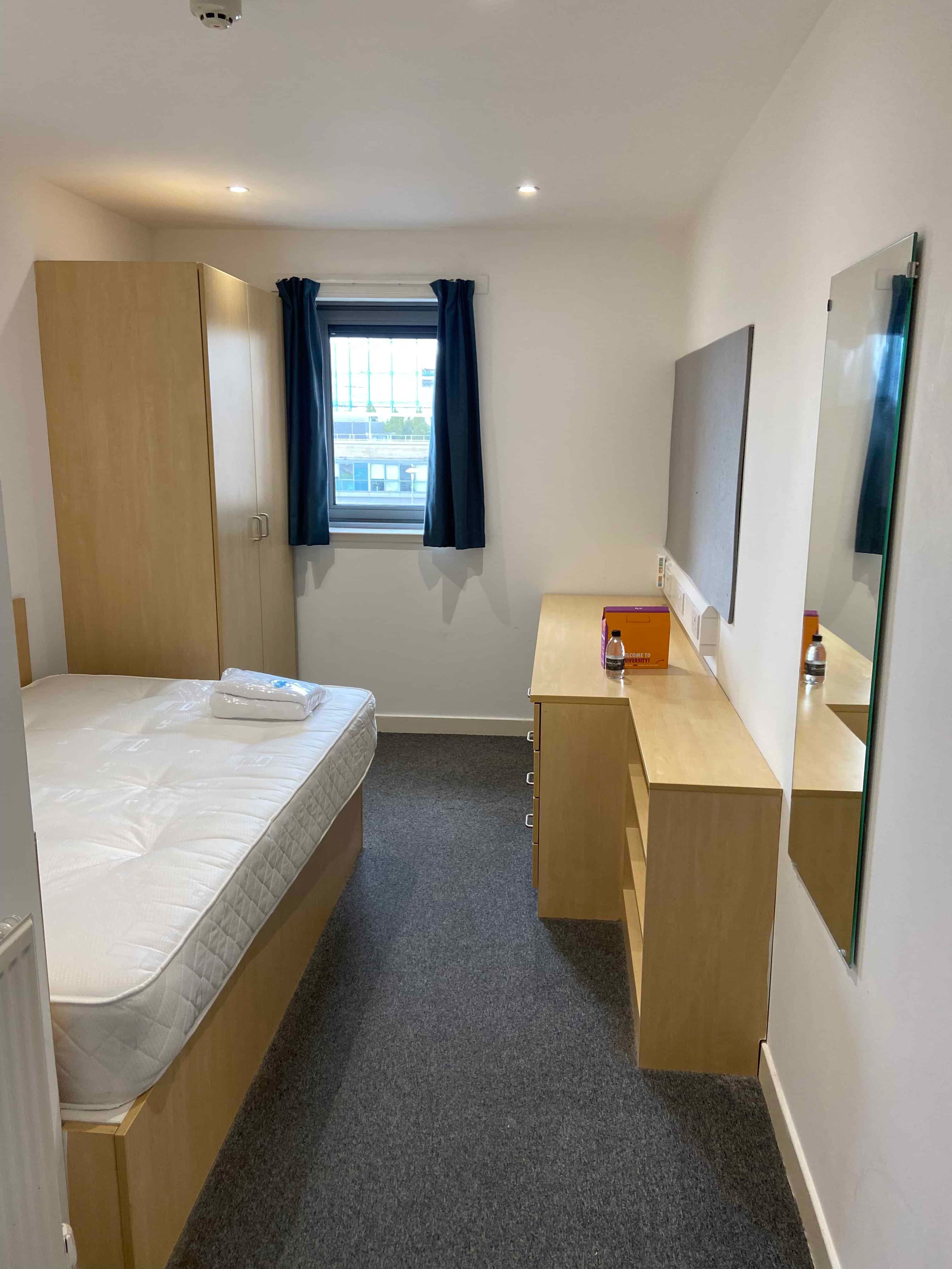 Classic En-suite - Image 24