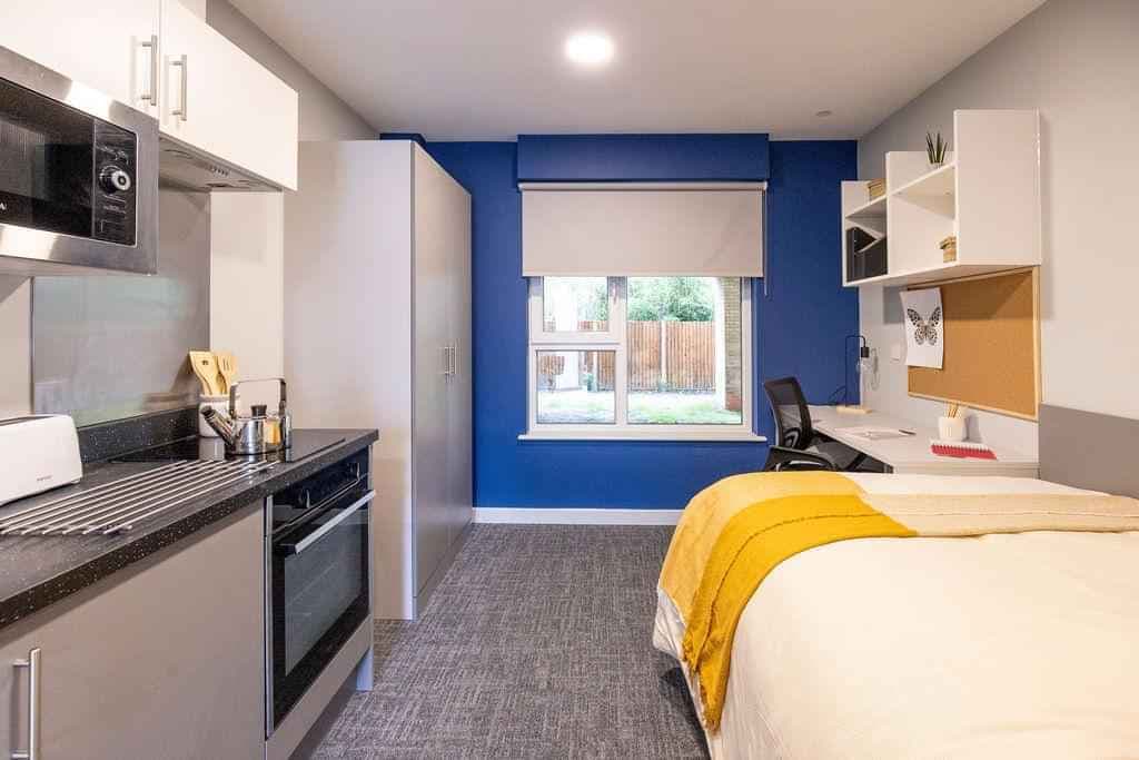 Premium Studio - Image 7