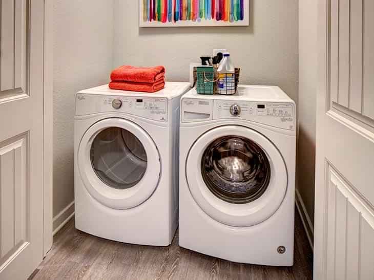 4 Bedroom 4 Bathroom - Image 2