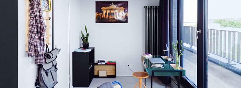 Studio - (Classic) - Image 6