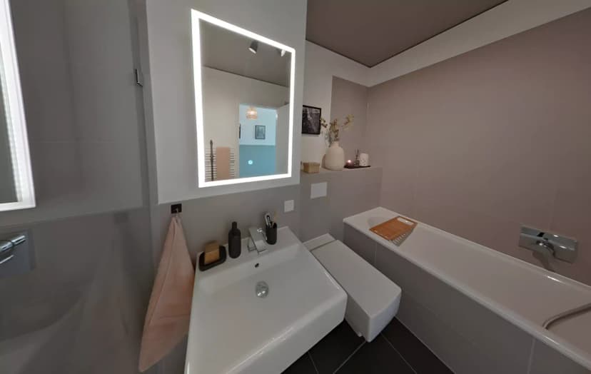 1 Bedroom 1 Bath Apartment - Image 11