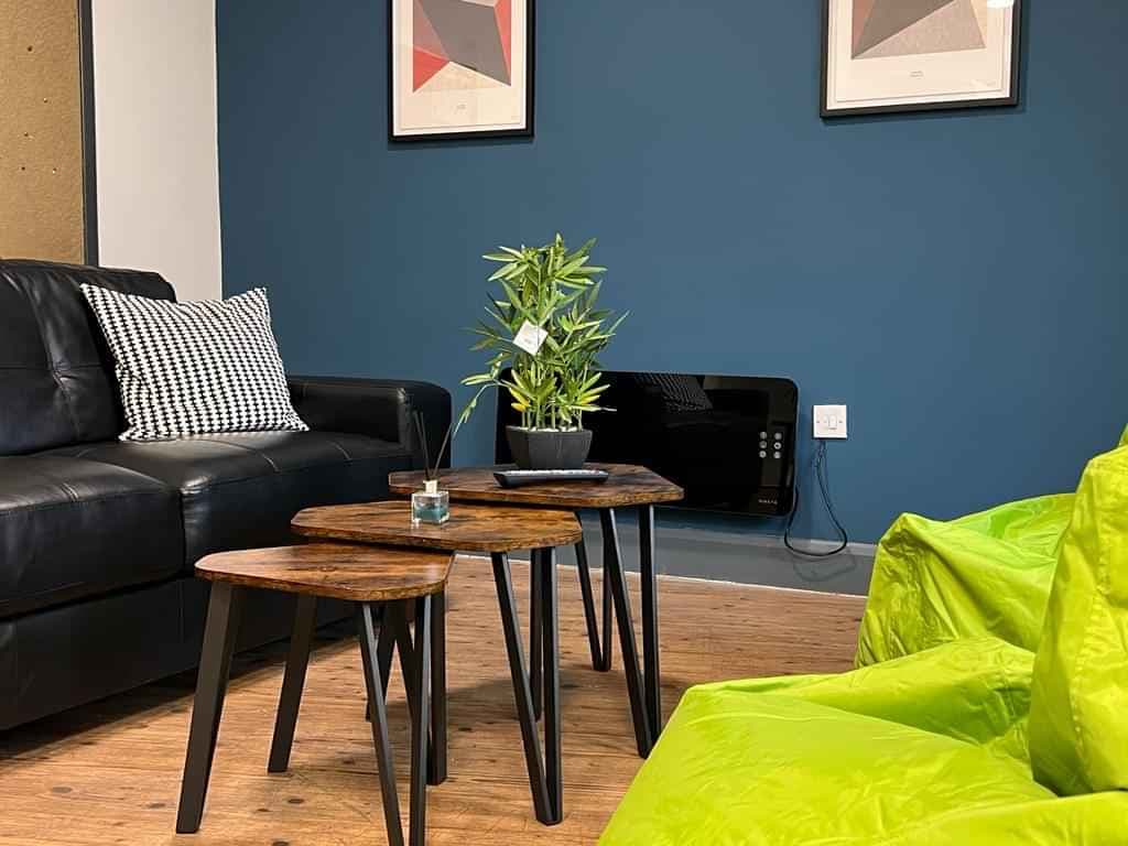 Deluxe En-suite Ground Floor (wet room) - Image 15