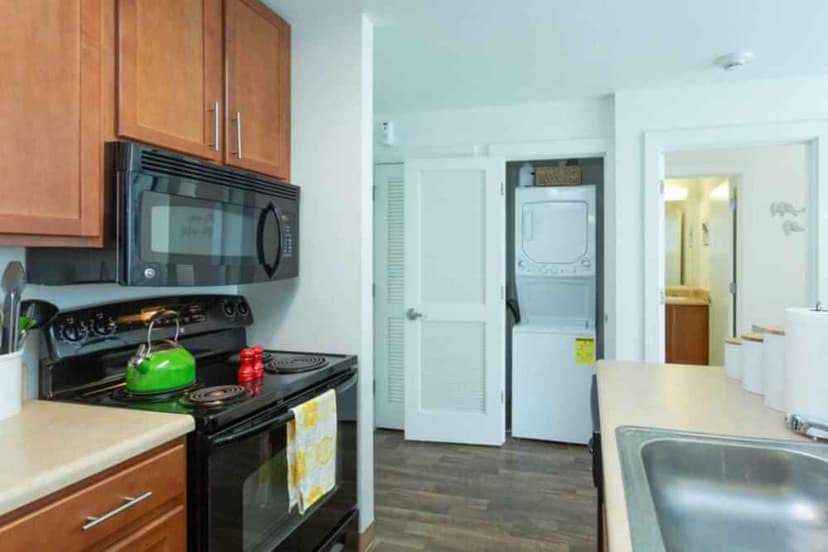 Private Room - Henderson Platinum - Image 7