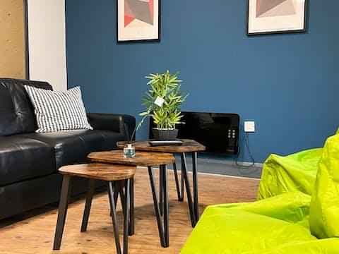 Classic En-suite Third Floor - Image 10