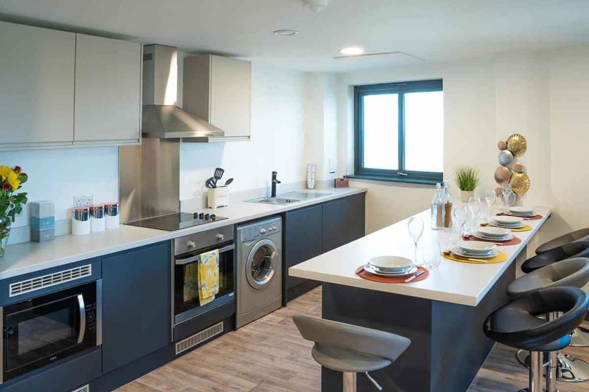  Bronze Ensuite - Image 4