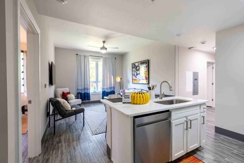 Private Room - Franklin Platinum - Image 5
