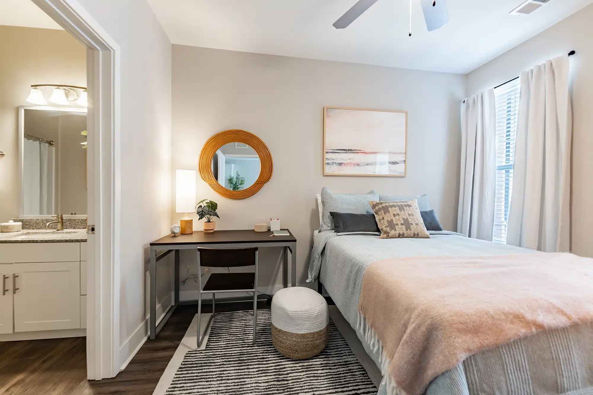 Private Room - C1 (3 Bed - 3 Bath) - Image 1