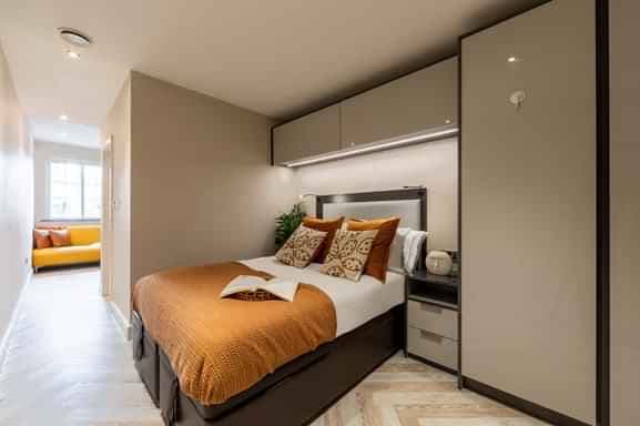 Gold Plus Studio - Image 4