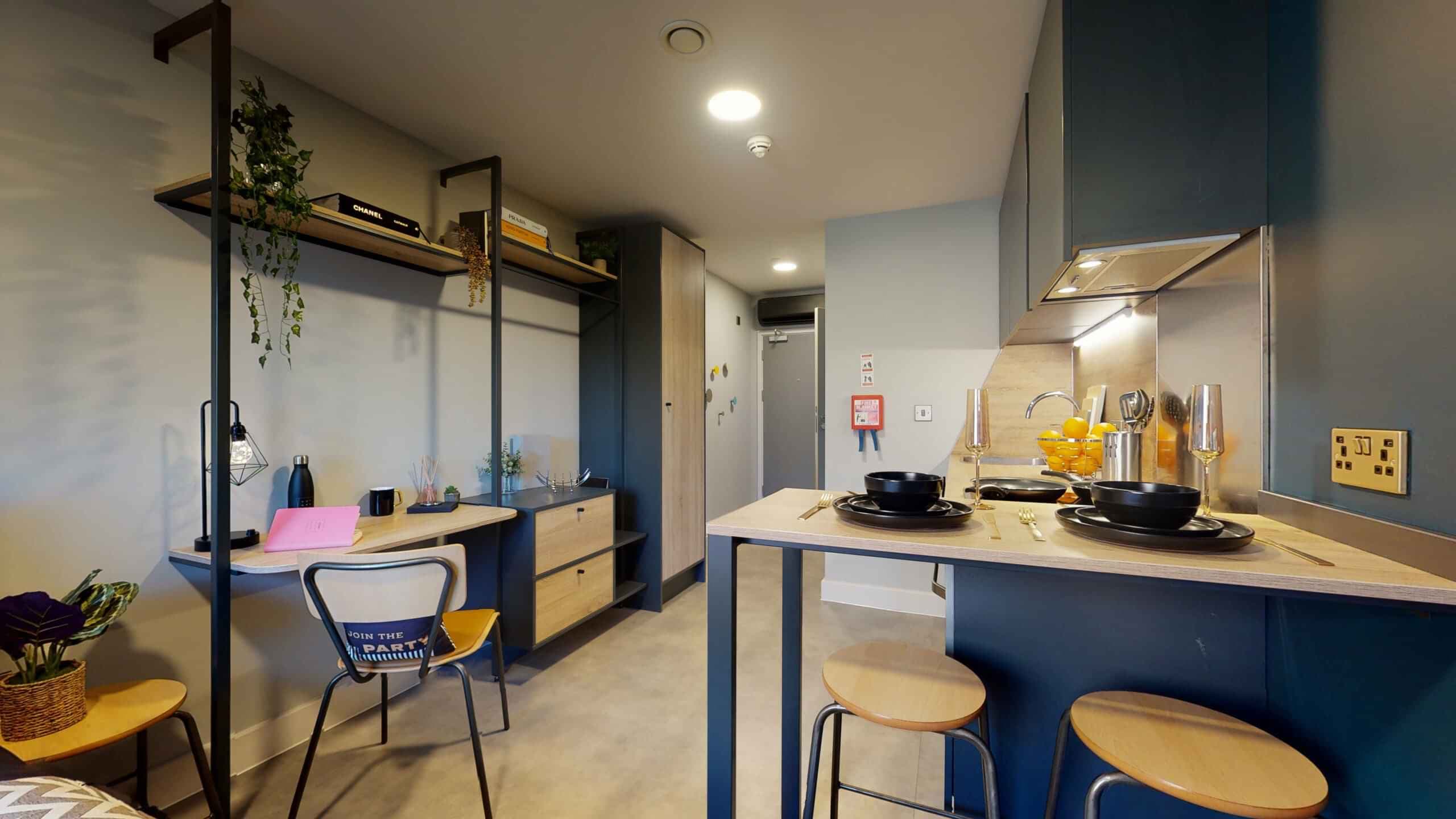 Classic Studio (Ground Floor) - Image 4