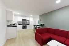 Ensuite Gold - Image 2