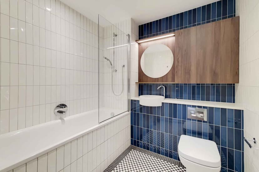 3 Bedroom Apartment - Image 2