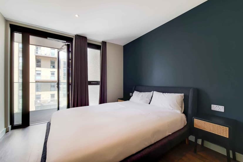 1 Bedroom Apartment - Image 1