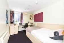 Ensuite Gold Plus - City View