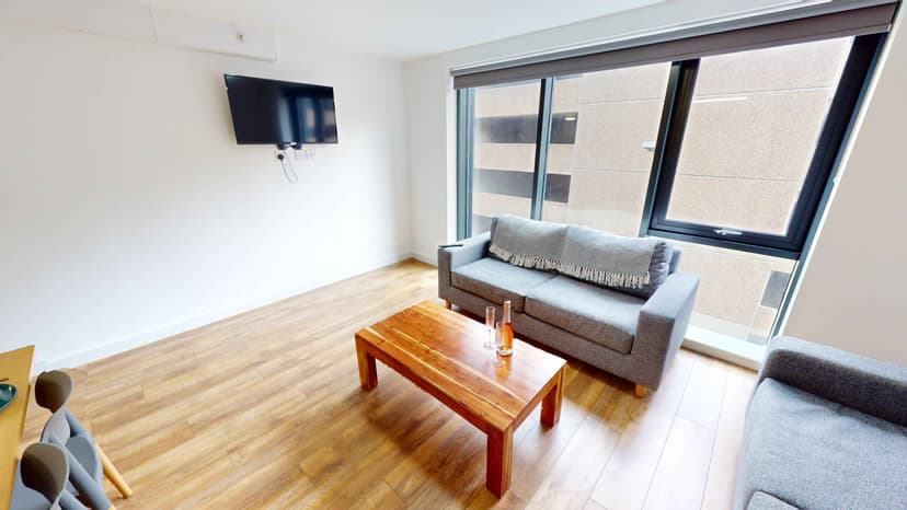 Classic Ensuite - Image 10