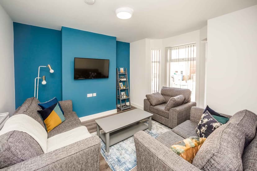 House Share - Image 4