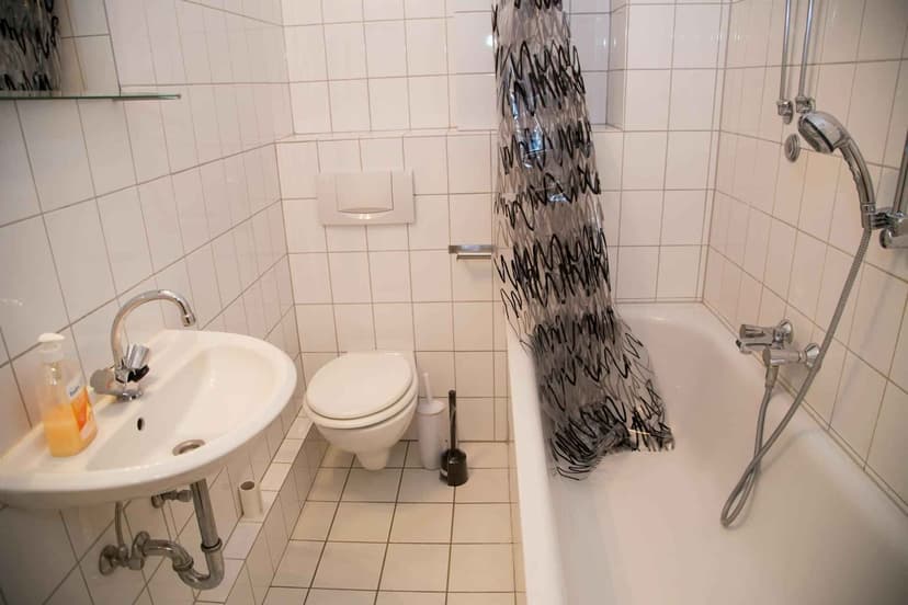 Private Room (20 Sqm) - Image 5