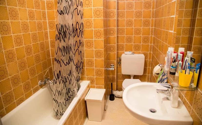 Private Room - Image 4