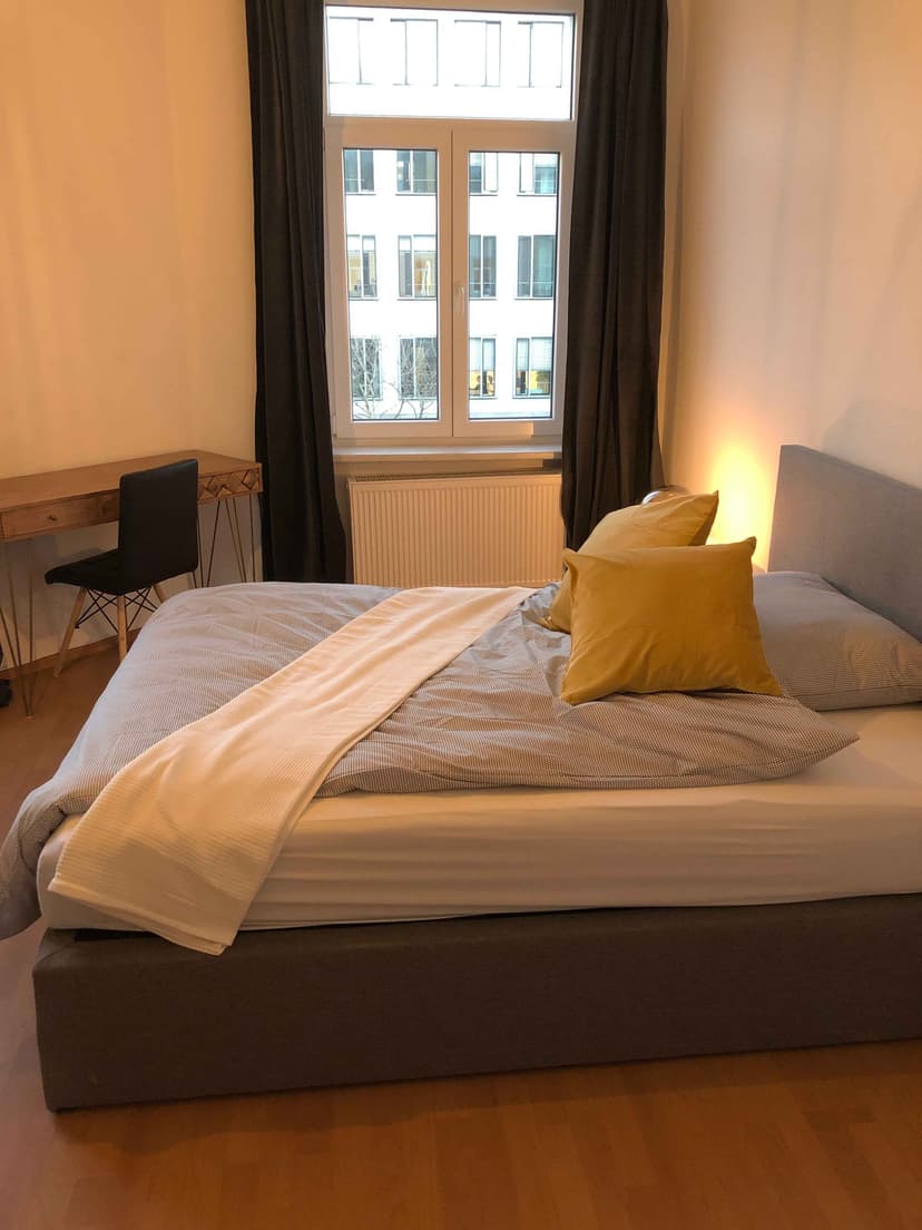 Private Room (21 Sqm) - Image 4