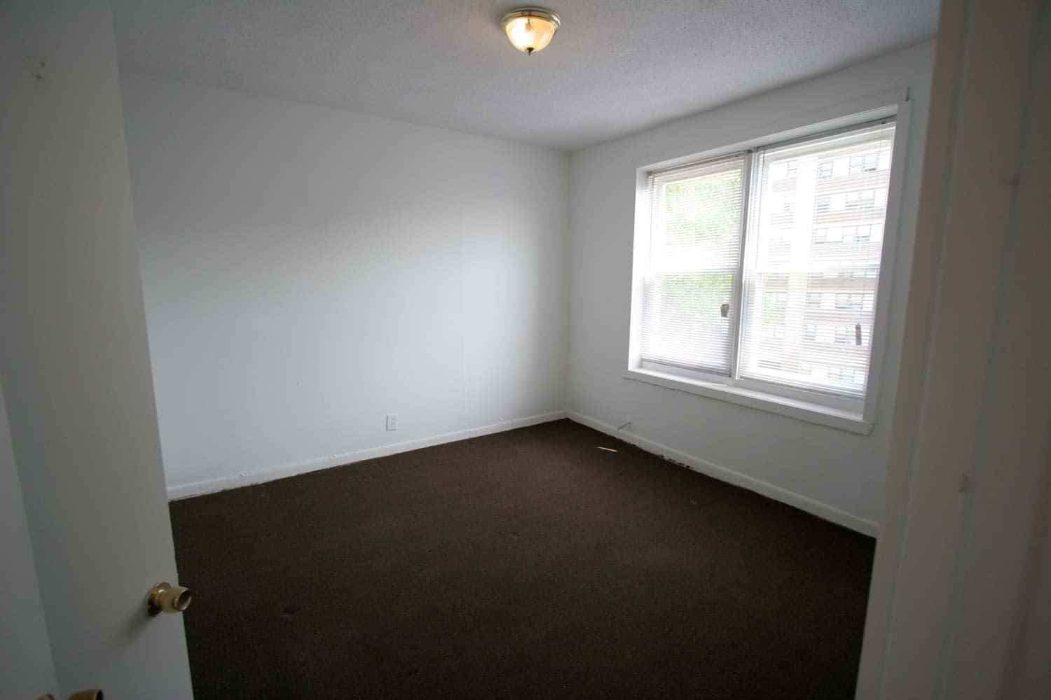 3 Bed - 1 Bath - Image 10