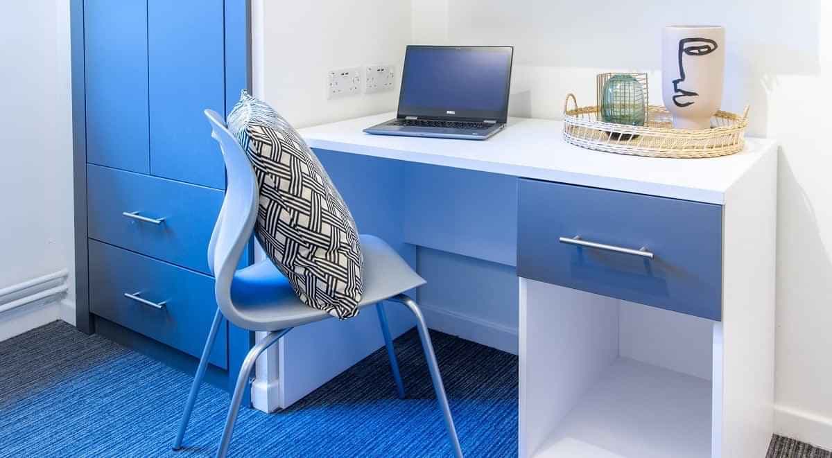  Bronze Room - Image 2