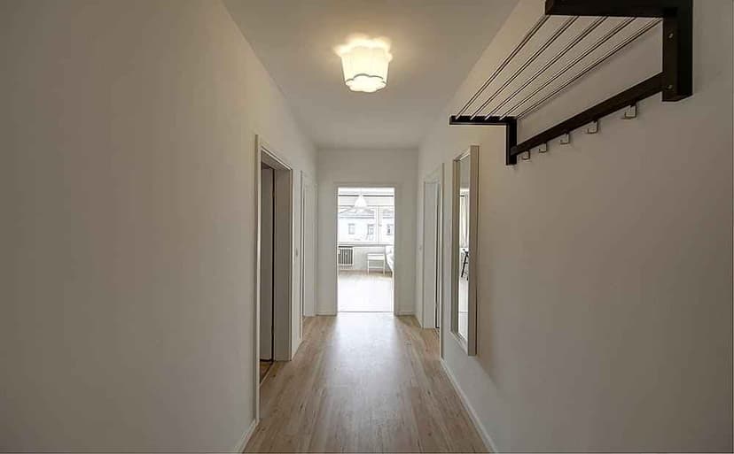 Private Room (12 Sqm) - Image 5