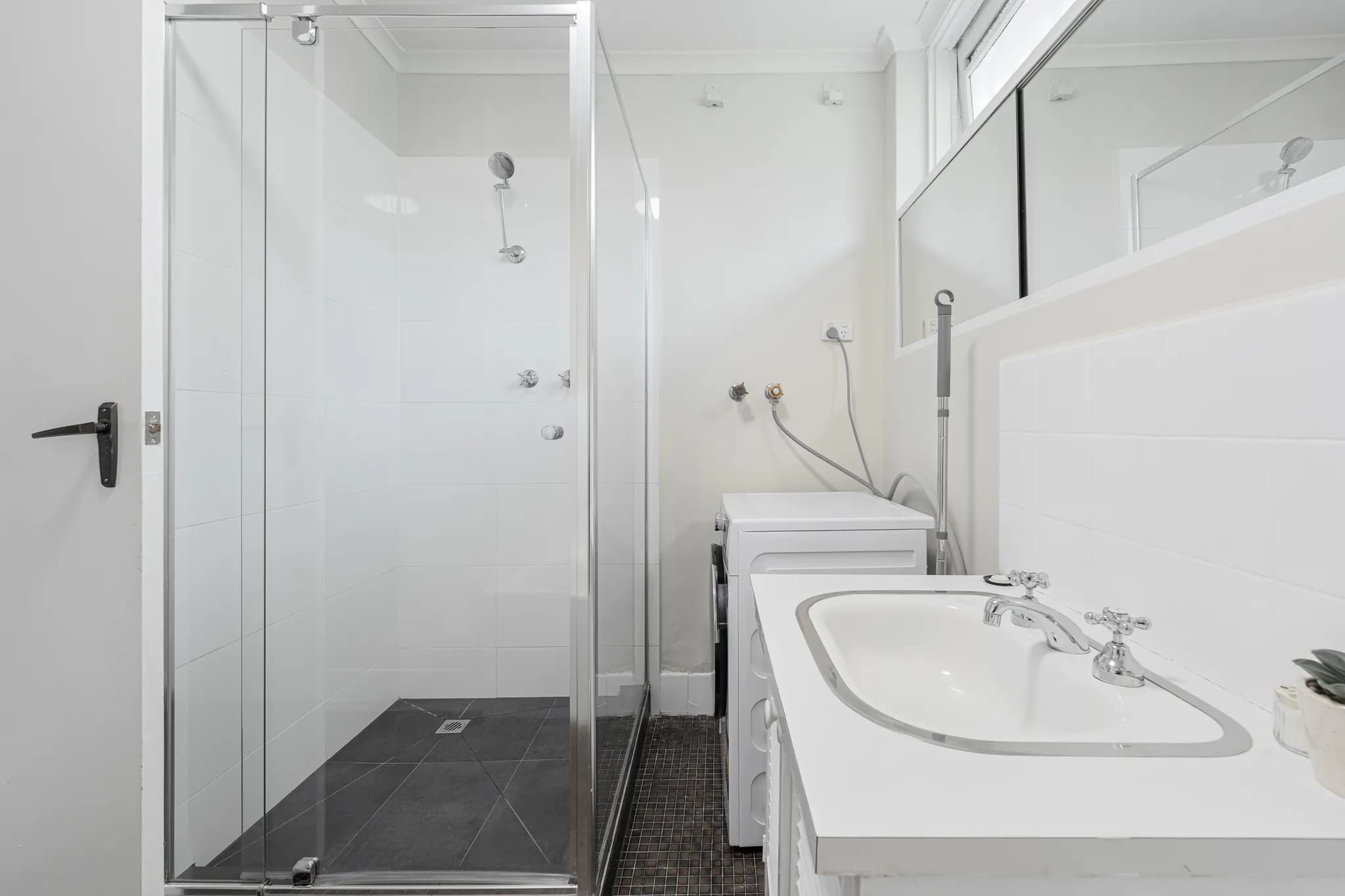 propertiesDetail image 11