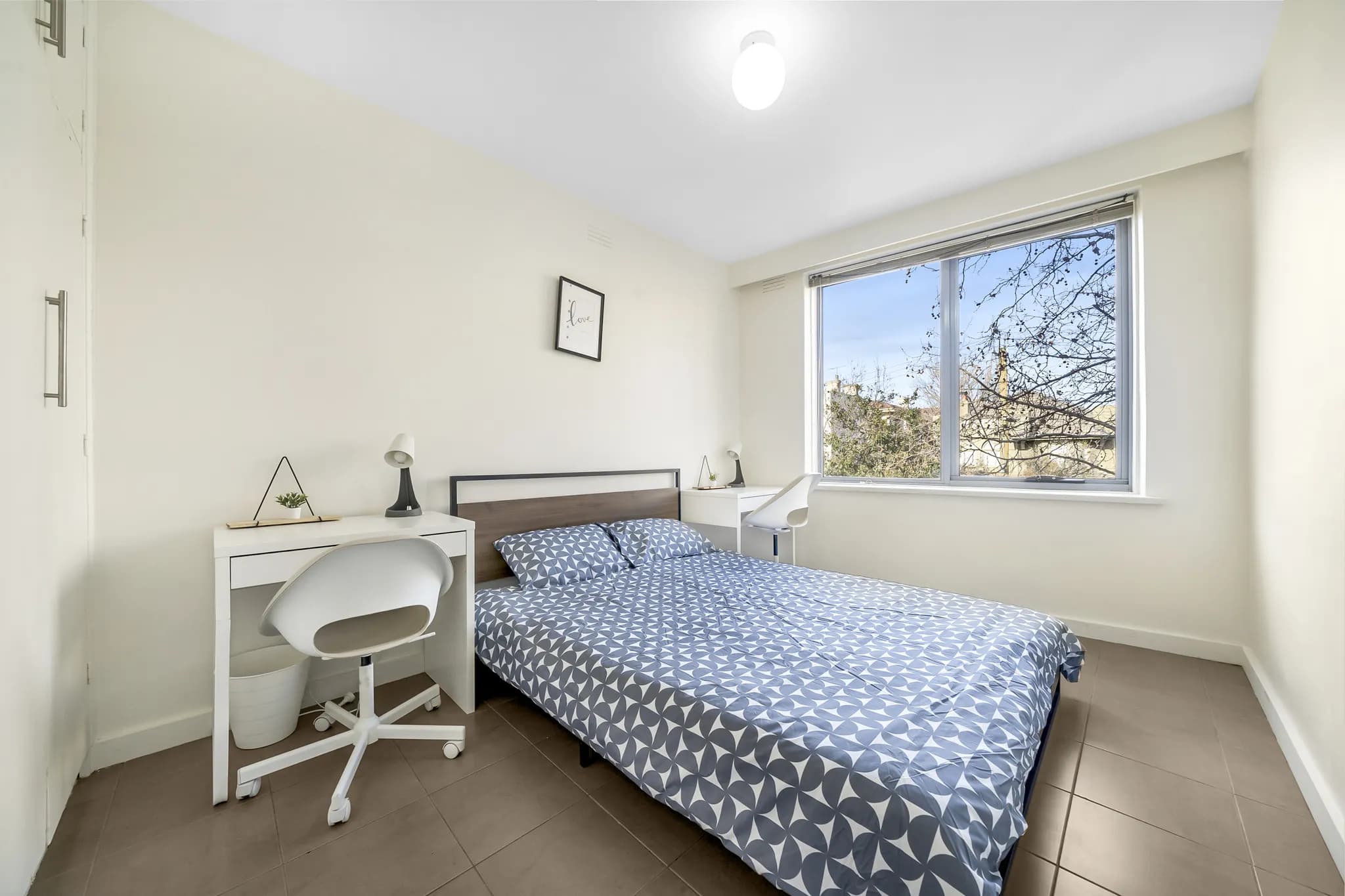 propertiesDetail image 1