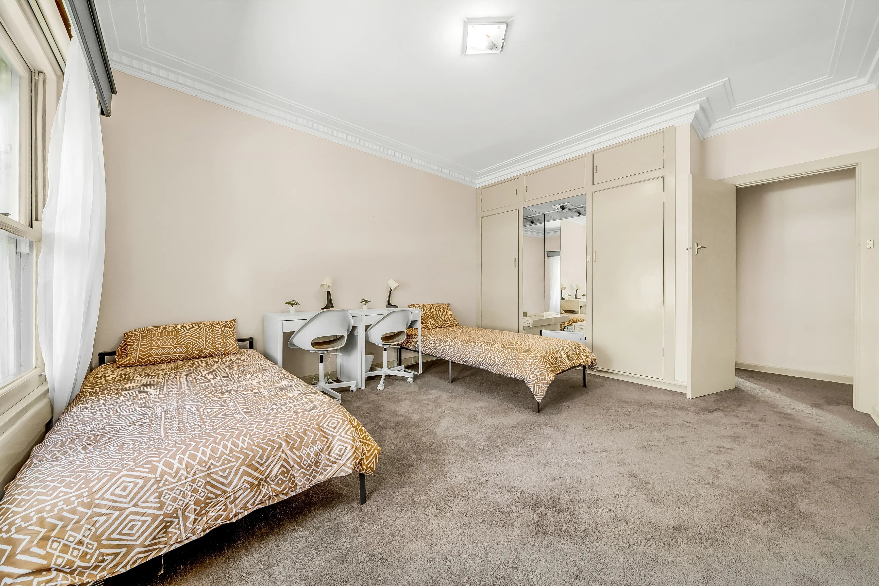 propertiesDetail image 2