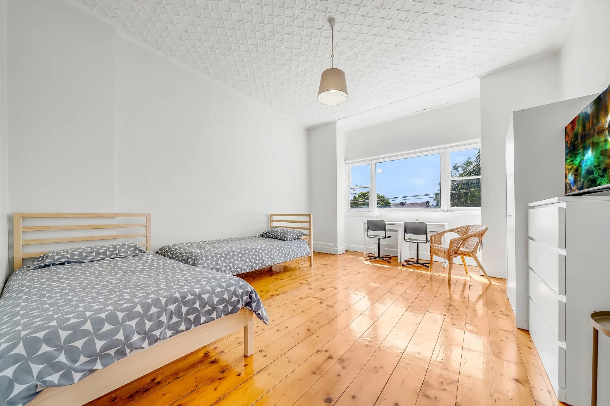 propertiesDetail image 1