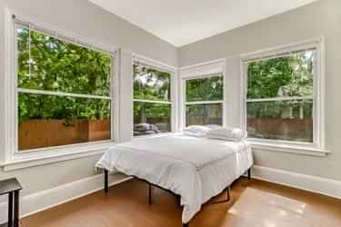 Room in a 7 Bedroom Apartment, FL 32206 (3126) - 1